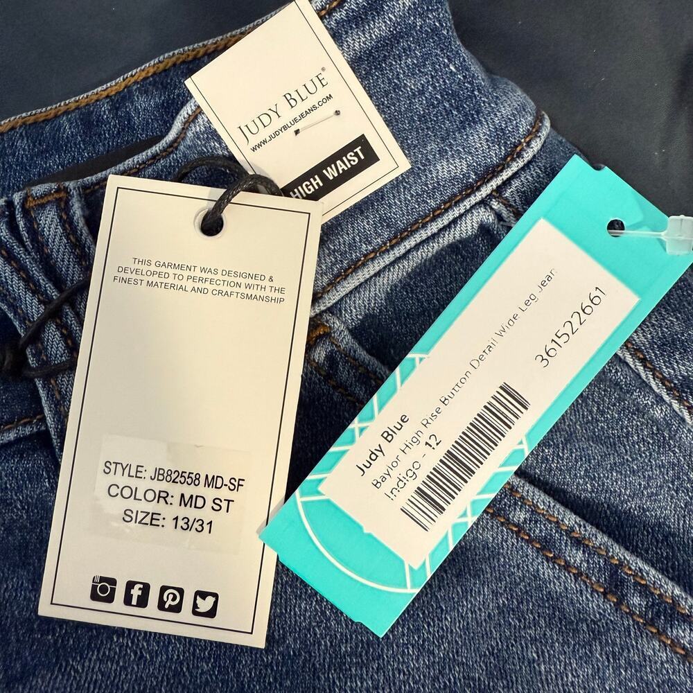 Judy Blue Baylor High Rise Button Detail Wide Leg Jean, Indigo, 13/31 - Picture 4 of 7